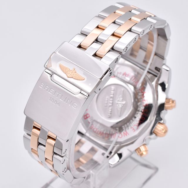 Breitling Chronomat 44 CB0110 Image 3